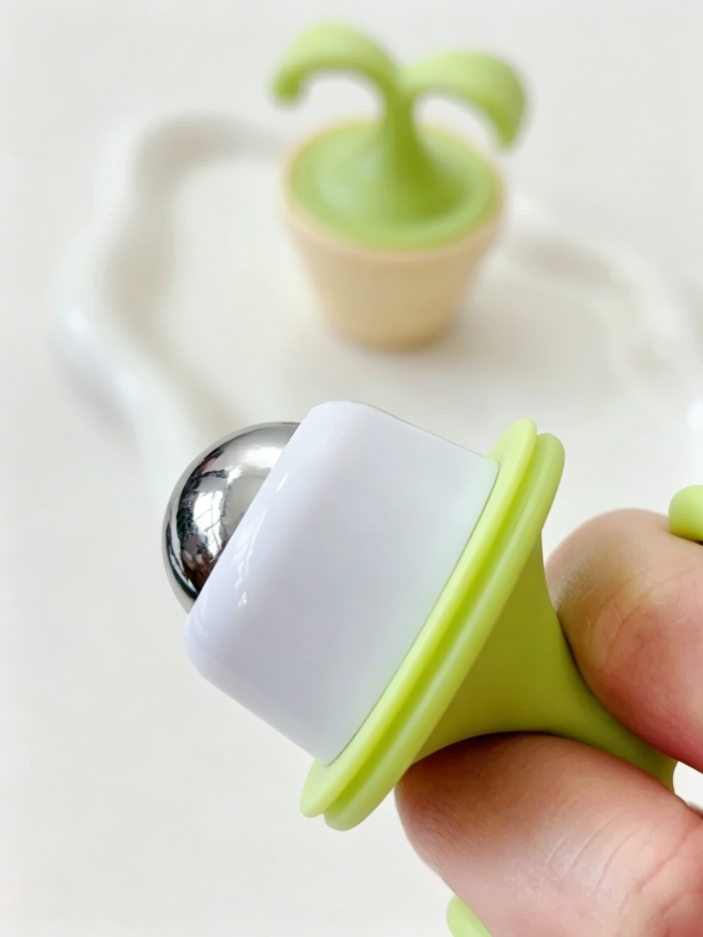 "The Glow Pot" Mini Ice Roller