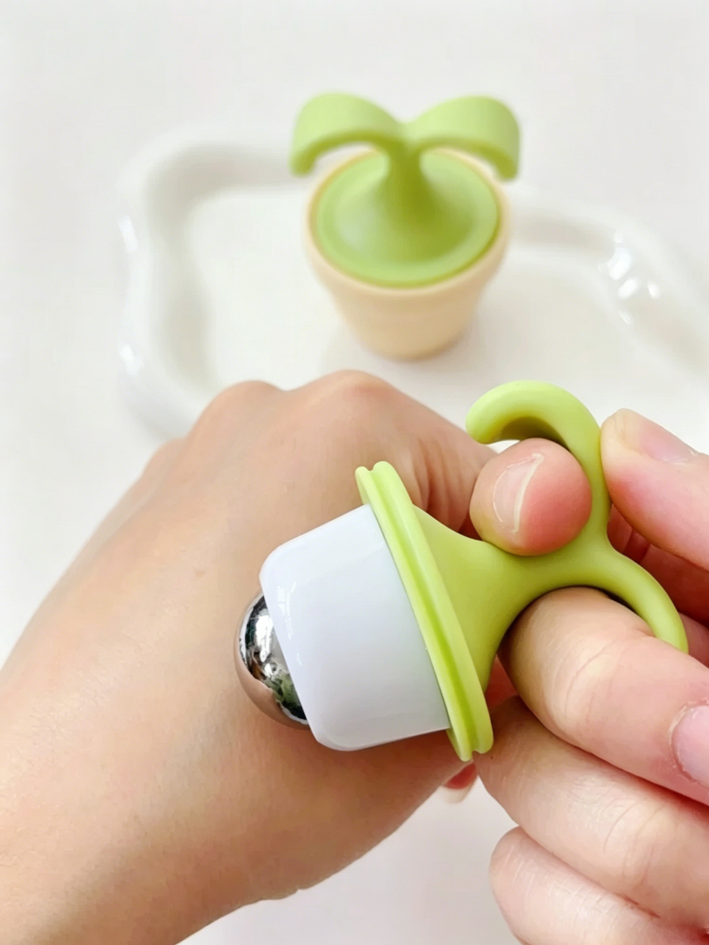 "The Glow Pot" Mini Ice Roller
